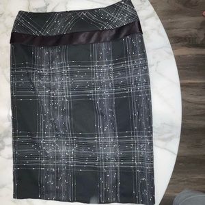 Y2K Worn on PASSIONS 🎬 Nanette Lepore Pencil Skirt 0